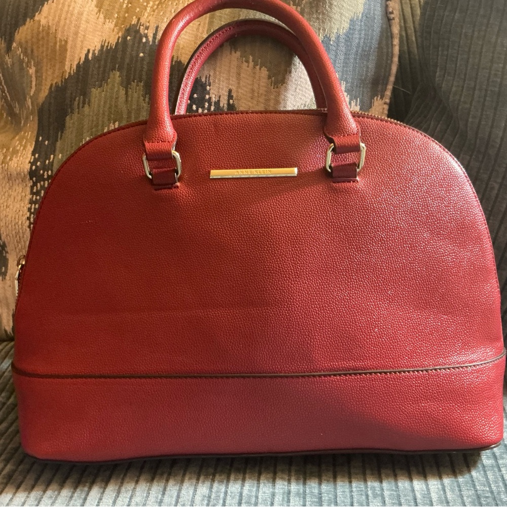 ANNE KLEIN Red Handbag